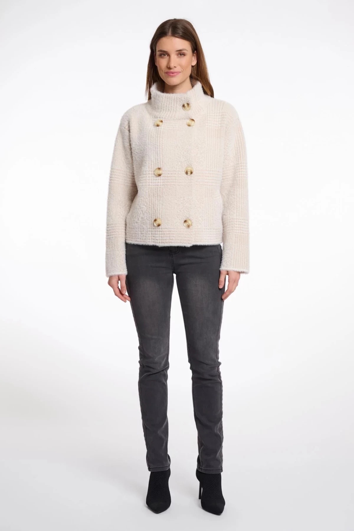 SHORT AND SOFT - WOVEN KNIT   JACKETS