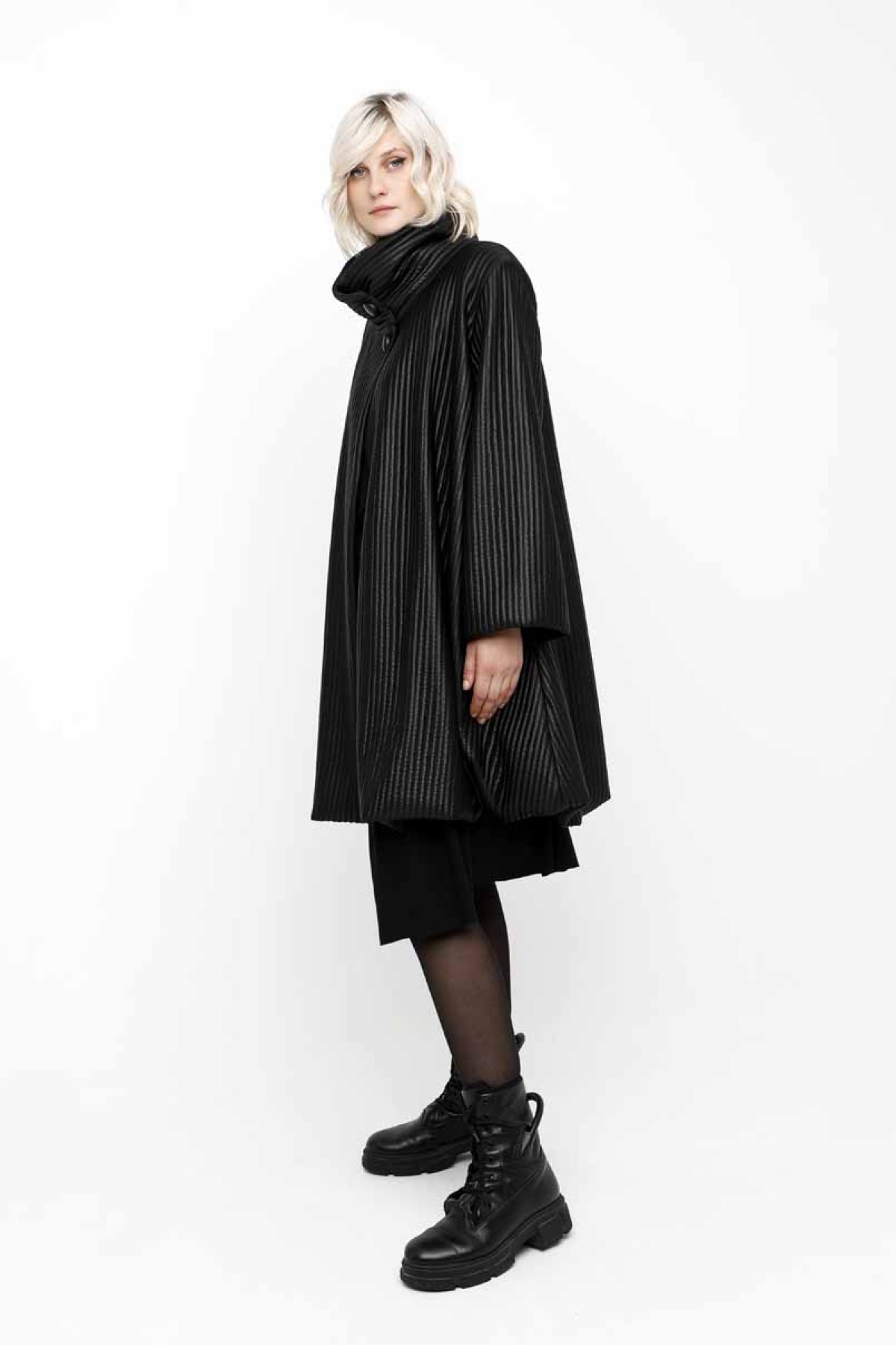LONG QUILTED COAT