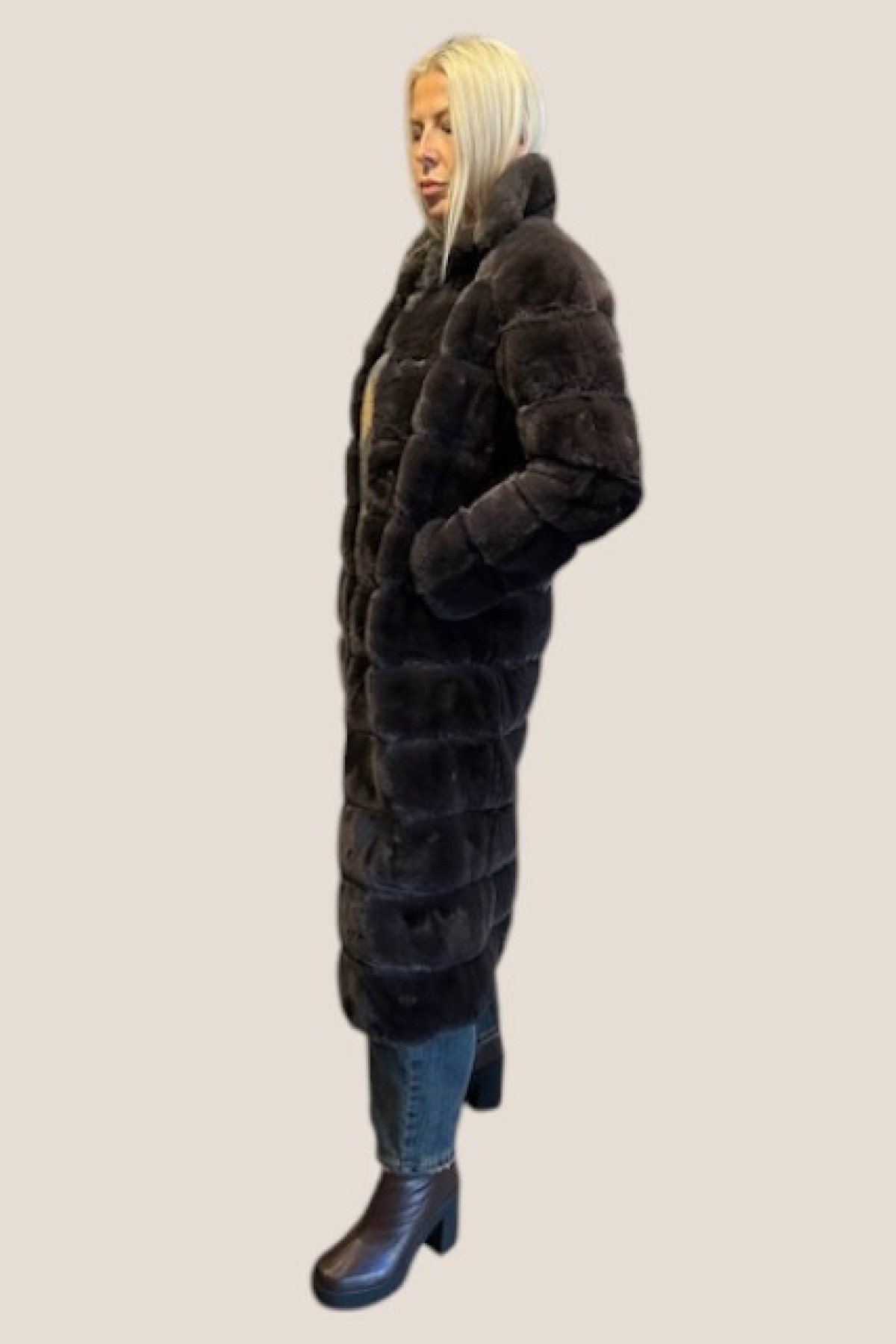 ECO - FUR COAT / TWO COLORS BLACK & WHITE