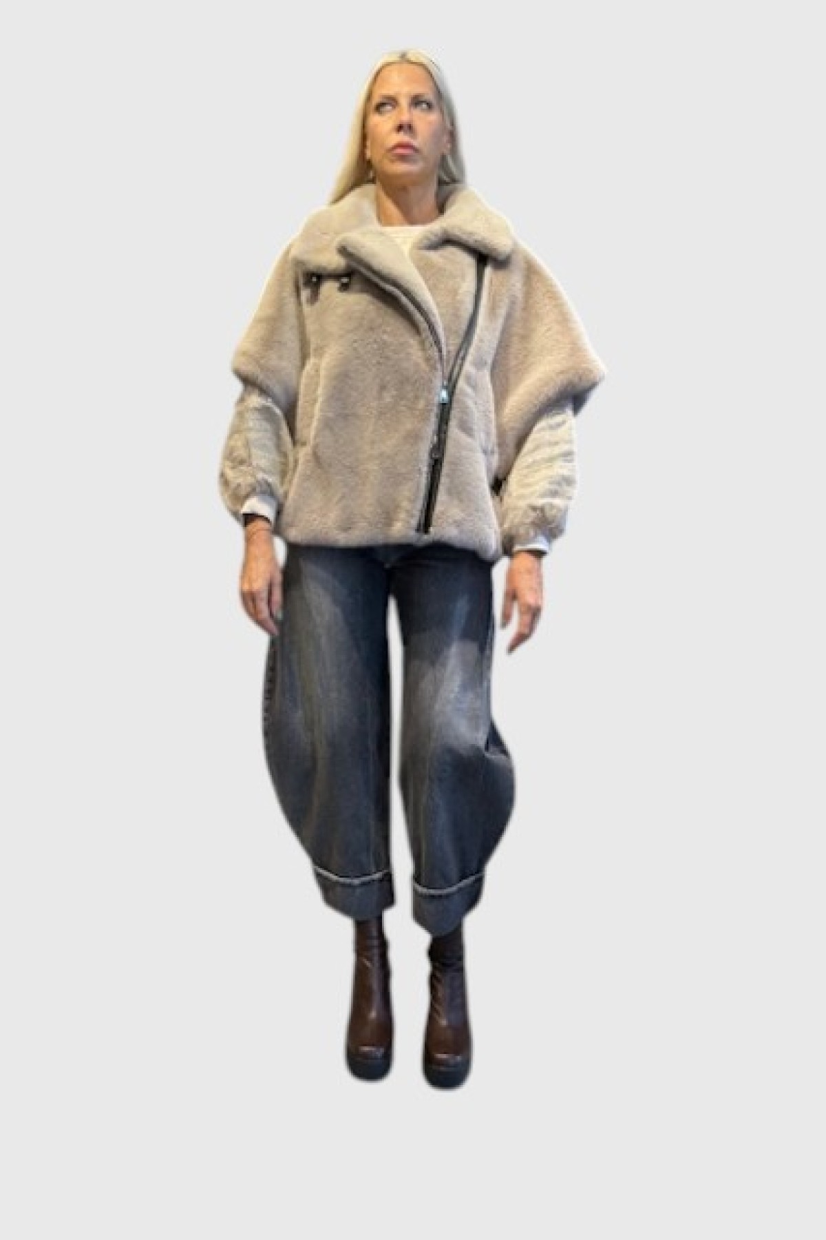 SLEEVELESS FUR VEST/JACKET