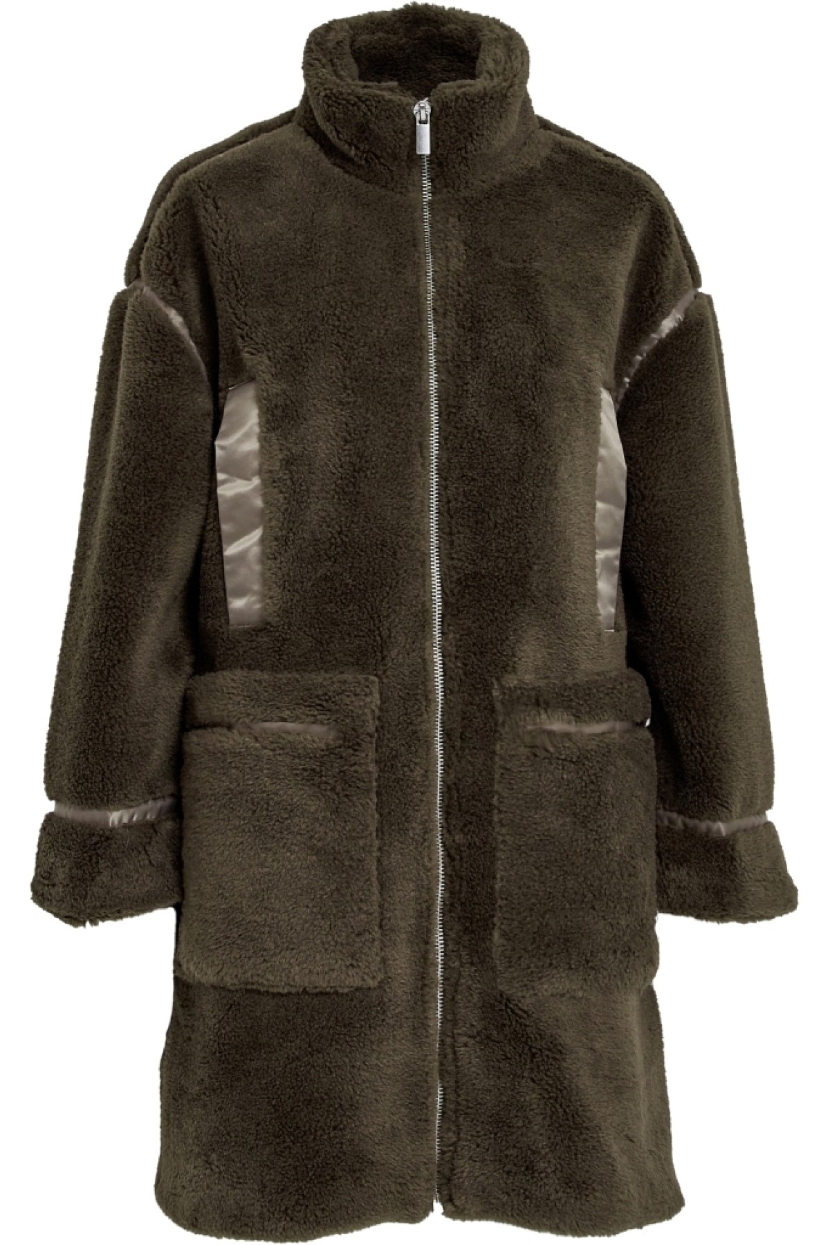 WARM AND EASY TO WEAR FROM SOFT FAUX FUR