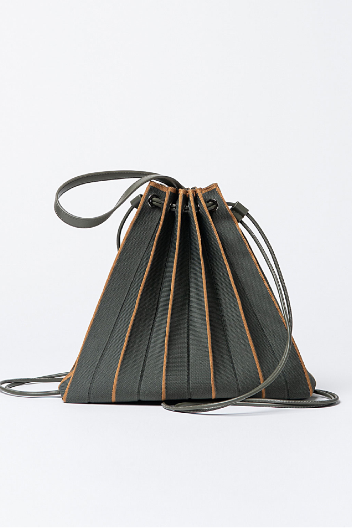 BACKPACK-BAG