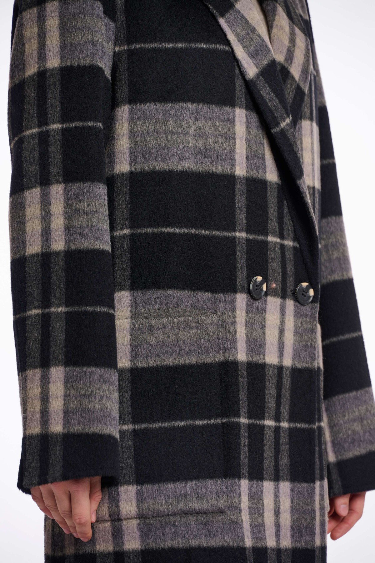 LONG  COAT IN A BEATIFUL HECK PRINTC