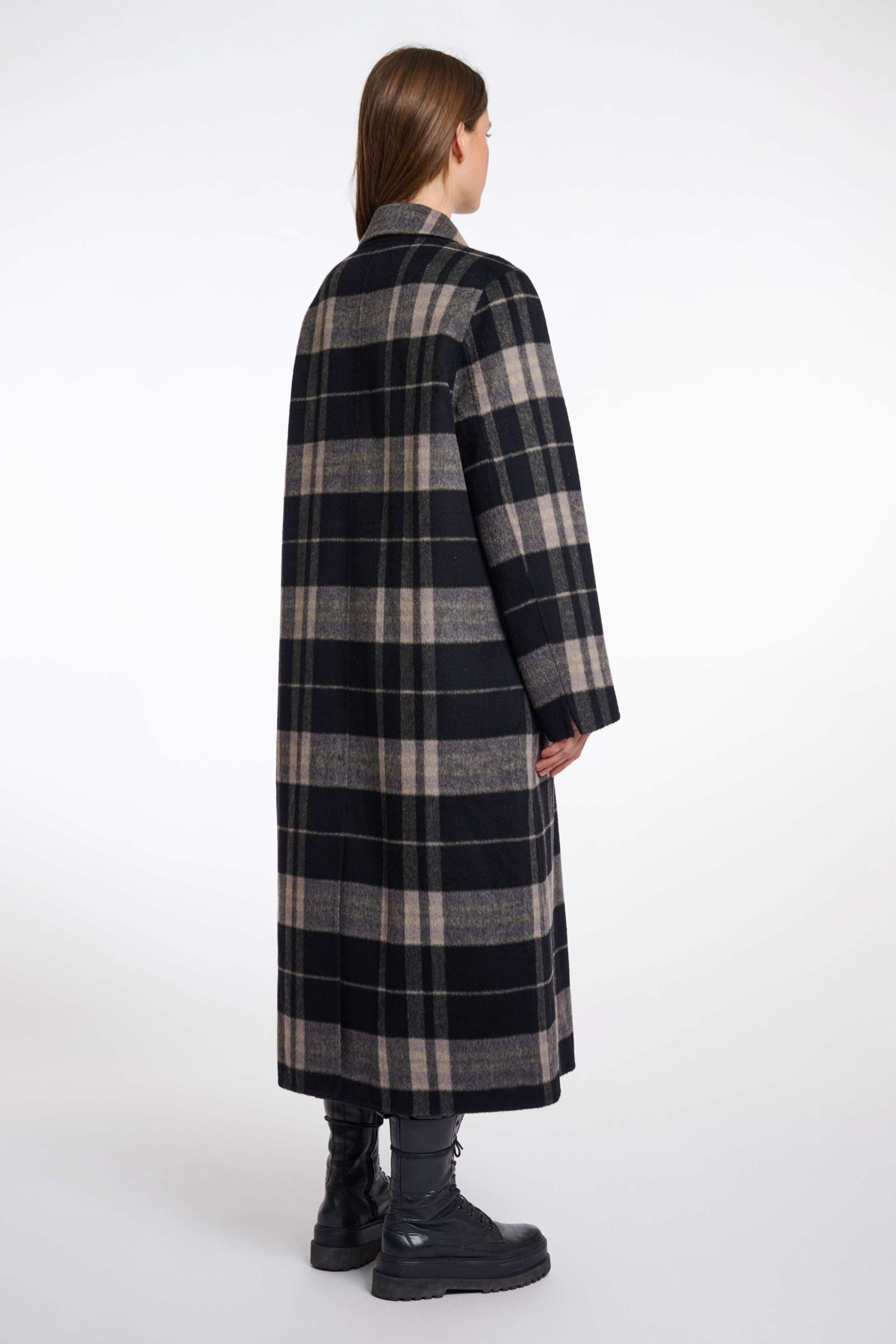 LONG  COAT IN A BEATIFUL HECK PRINTC