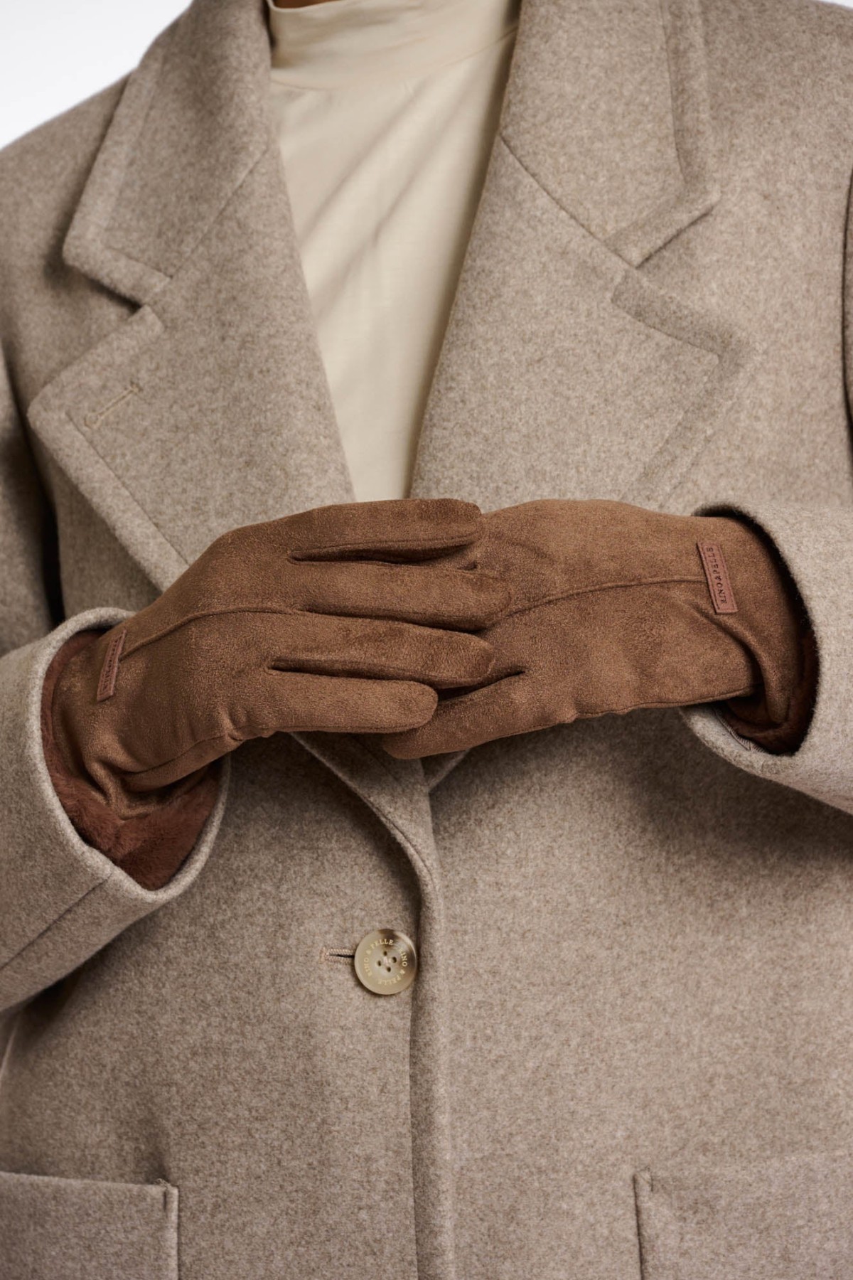 SOUPER ΑΠΑΛΑ ΚΑΙ ΖΕΣΤΑ ΓΑΝΤΙΑ. ΔΥΟ ΧΡΩΜΑΤΑ ΜΑΥΡΑ ΚΑΙ ΚΑΦΕ