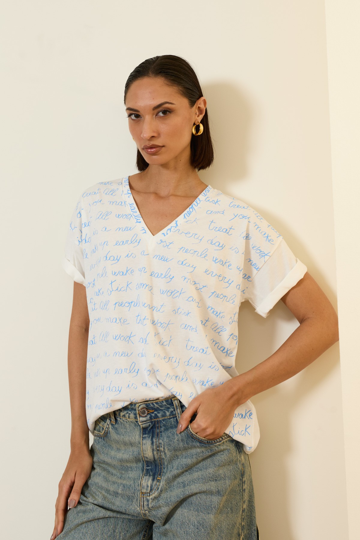 T-SHIRT ΜΕ ΣΤΑΜΠΑ / ΔΥΟ ΧΡΩΜΑΤΑ, ΛΕΥΚΟ ΜΕ ΚΟΚΚΙΝΟ ΚΑΙ ΛΕΥΚΟ ΜΕ ΜΠΛΕ