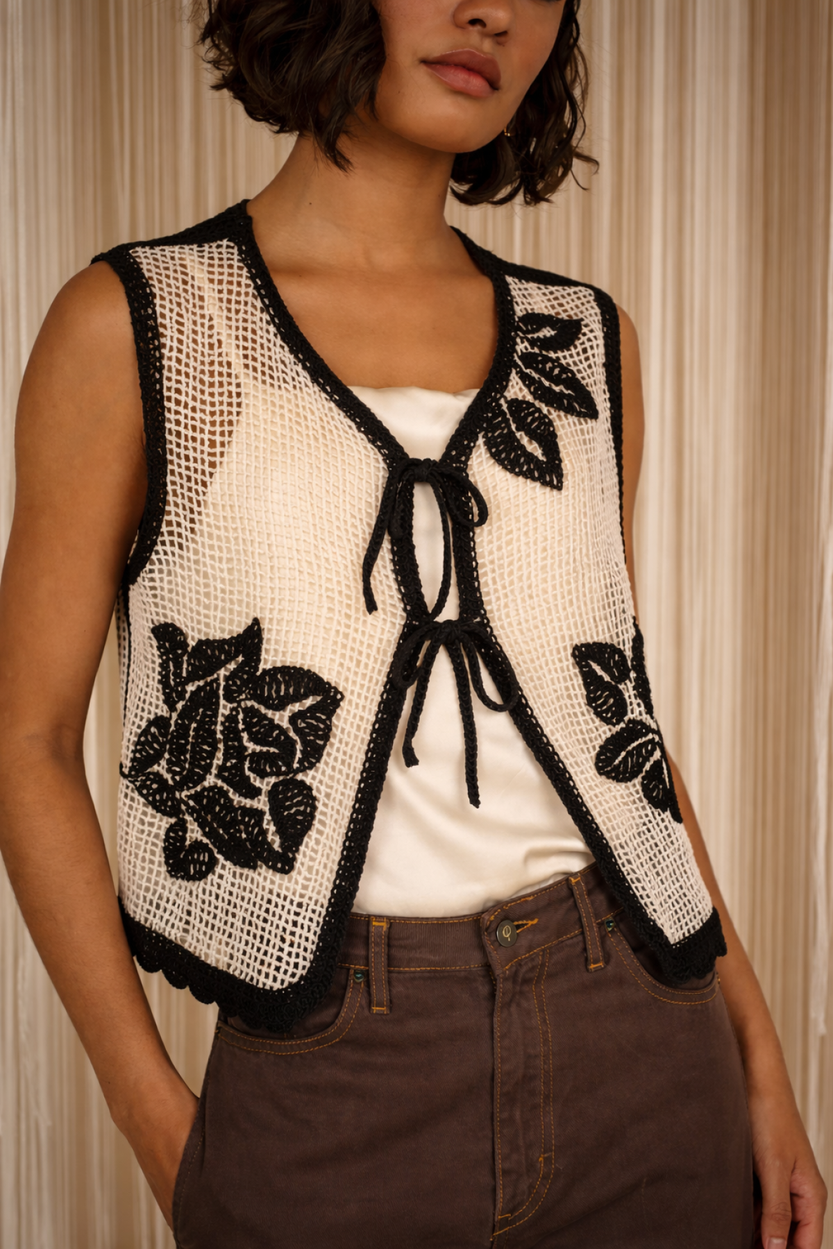 Knitted vest with textured pattern