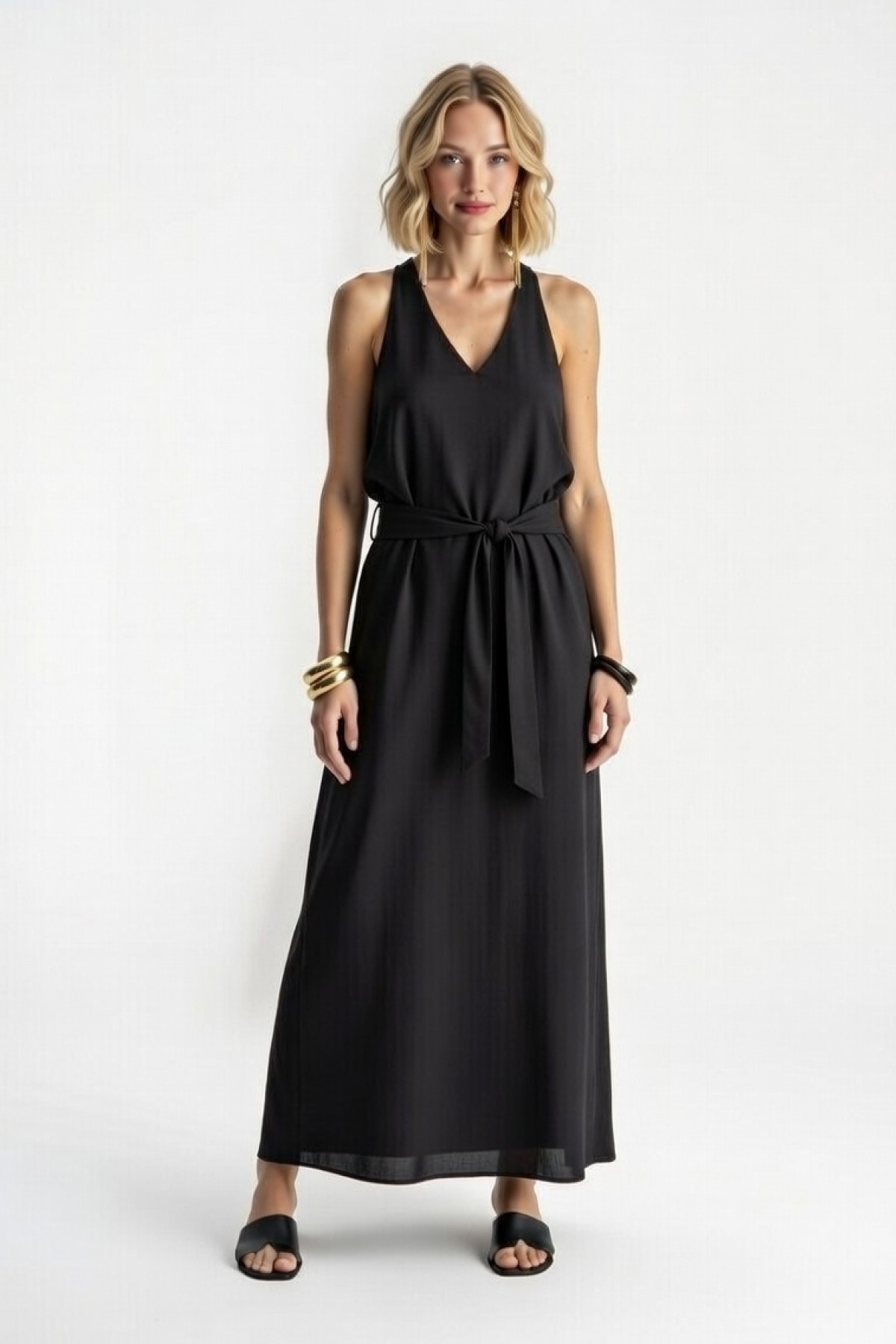 Μαύρο maxi φόρεμα με λαιμόκοψη V
