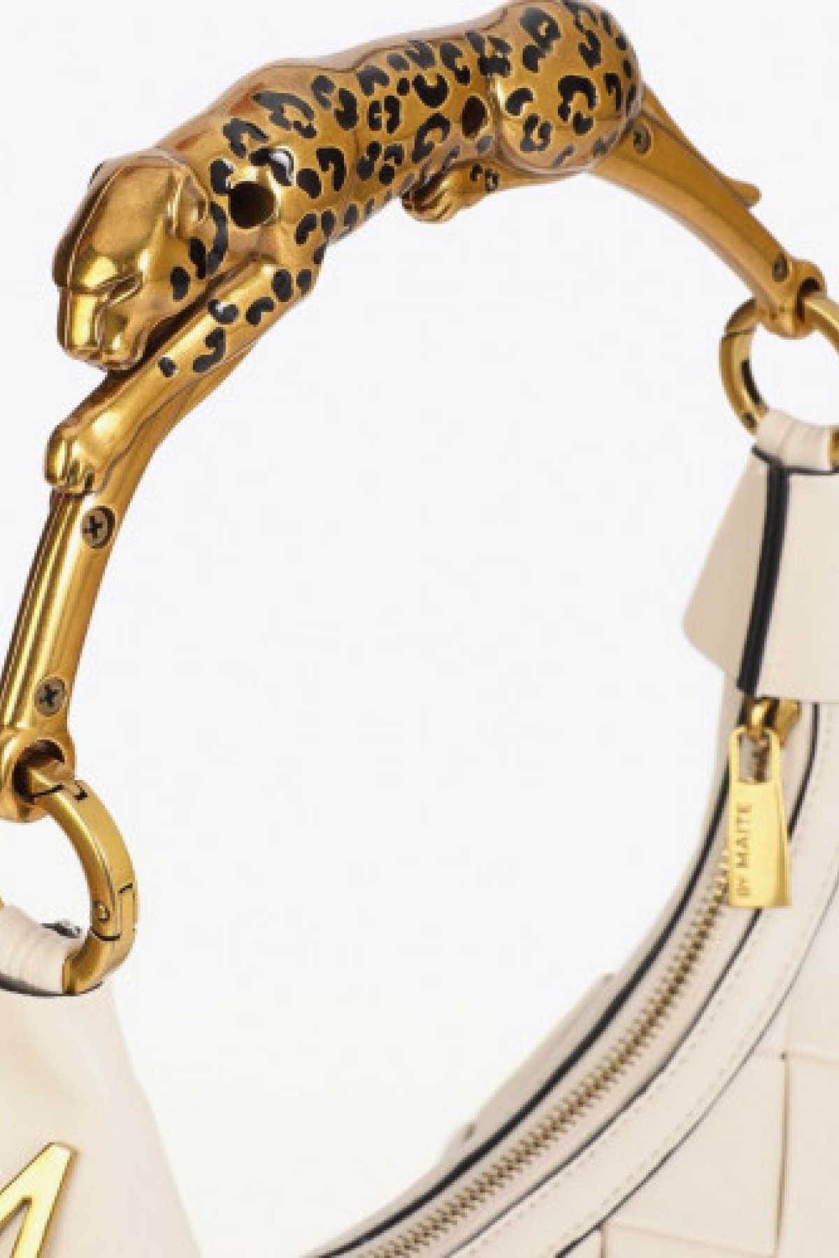 Woven Bag with metallic Leopard Handle.