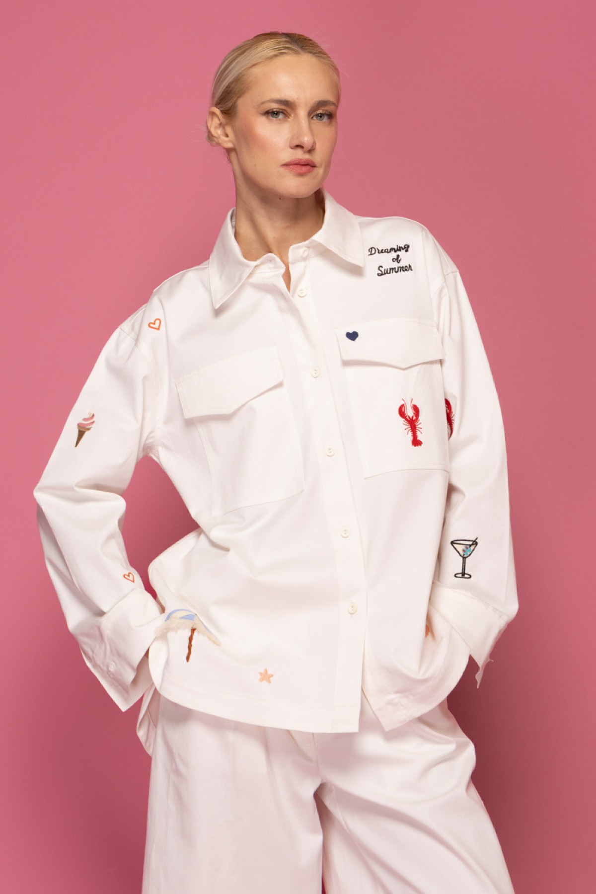 Οversized λευκό πουκάμισο/jacket με  πολύχρωμα κεντημένα patches