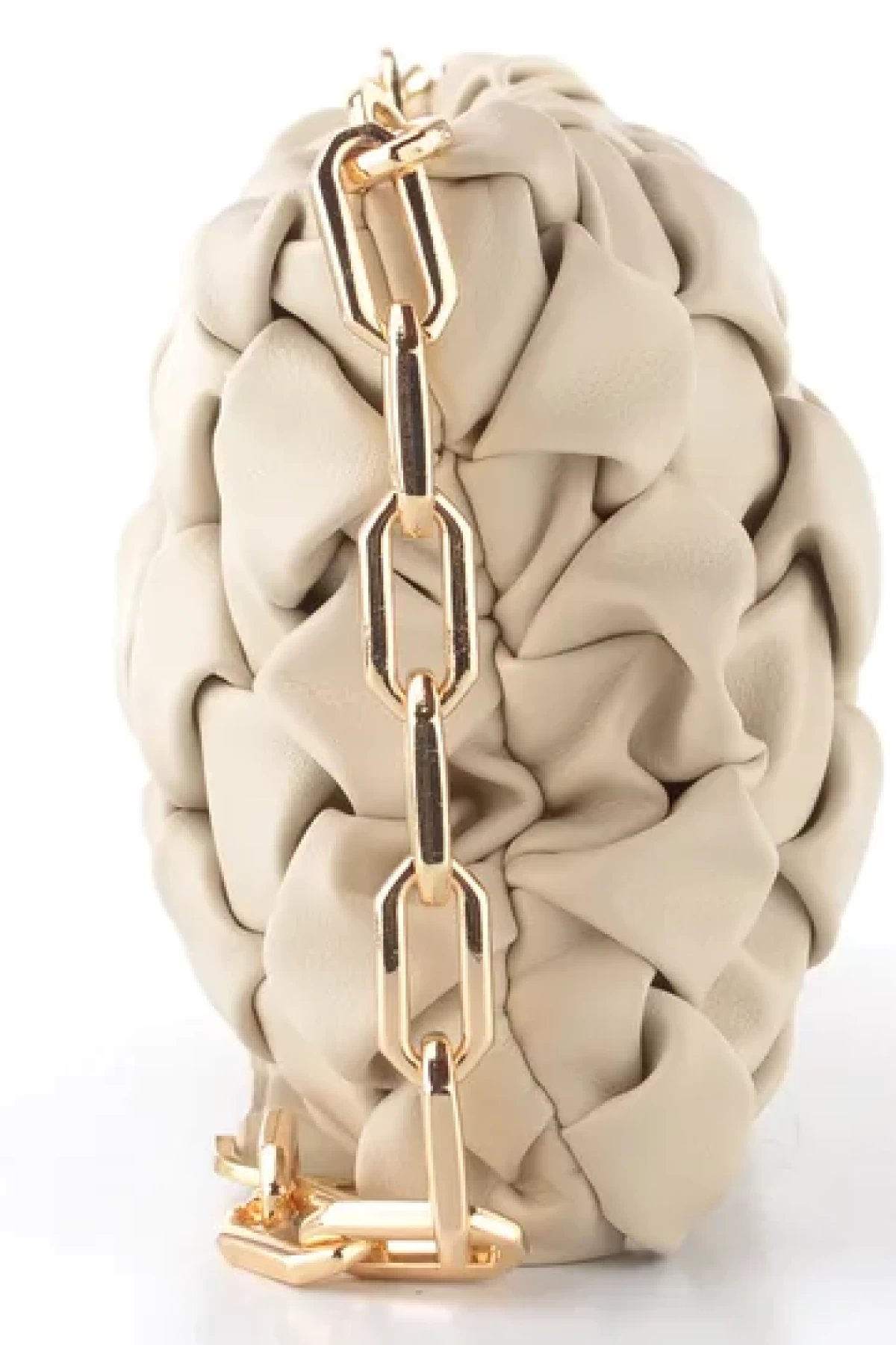 Shoulder bag with knot effect.