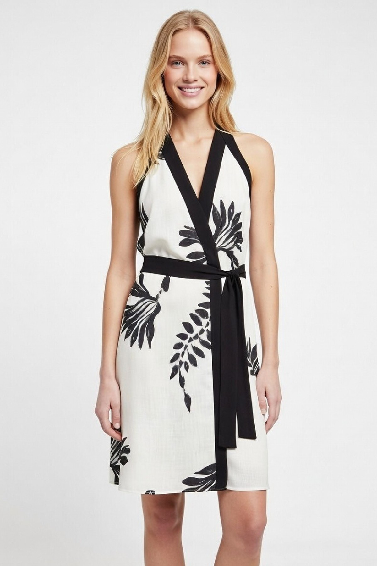 Αμάνικο μινι κρουαζέ φόρεμα.