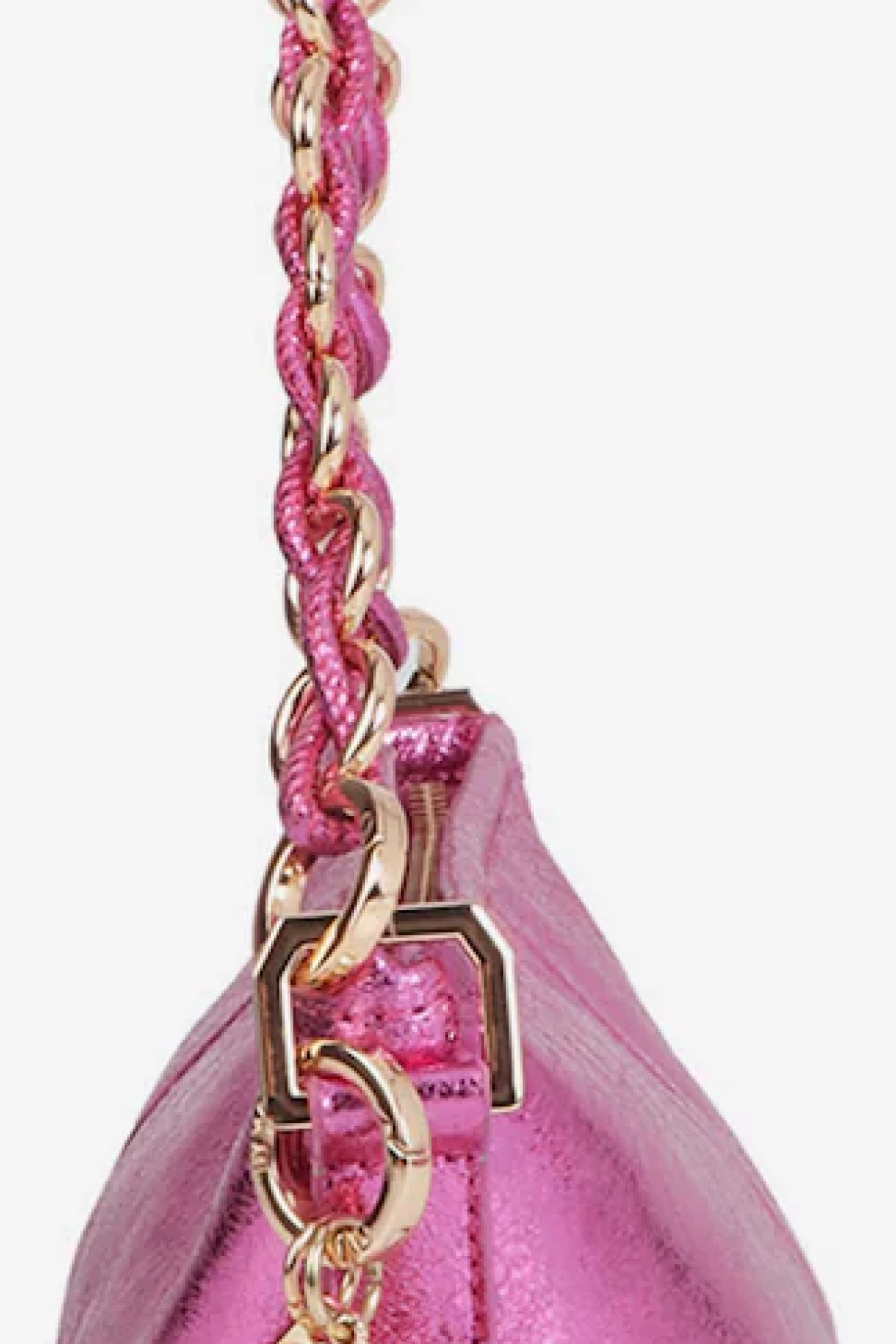 Μetallic Shoulder Bag in Fuchsia.