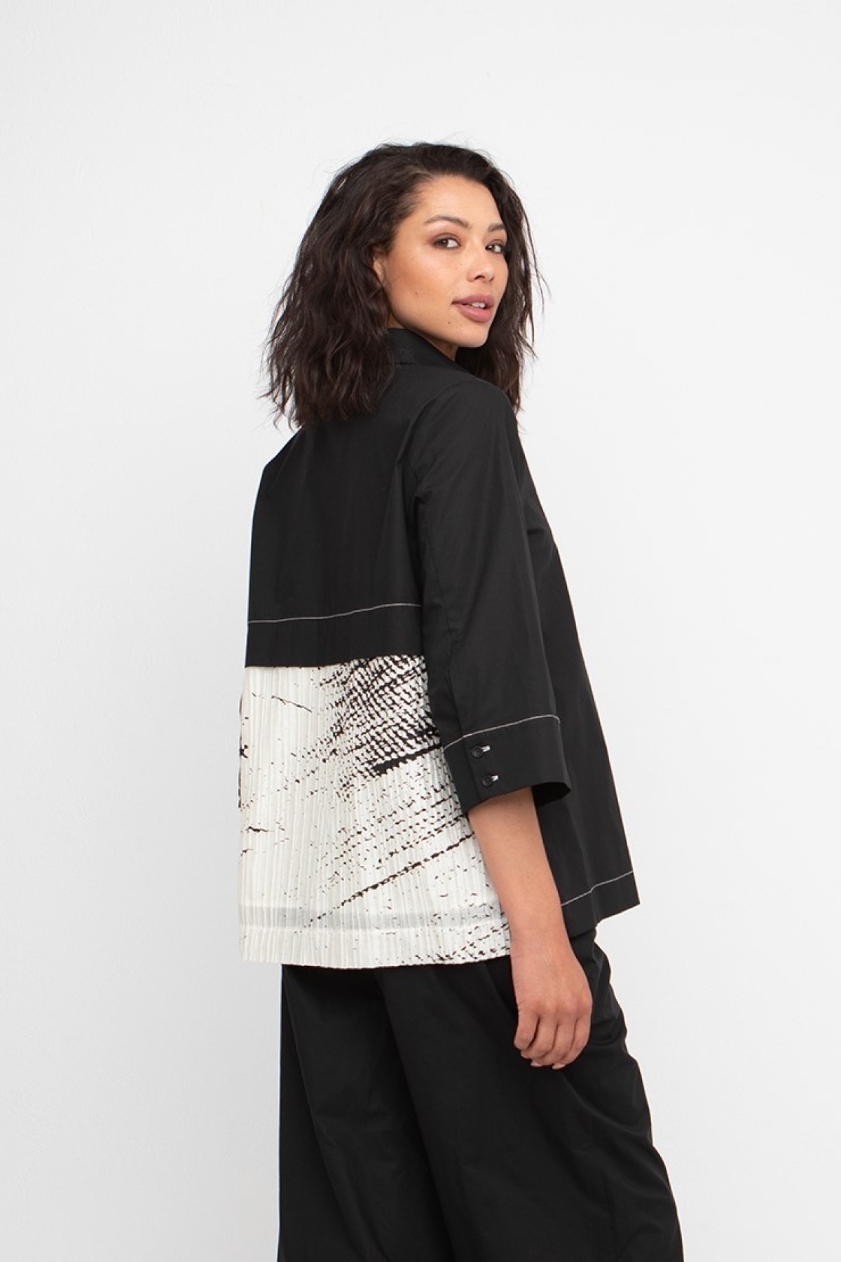 Κομψό δίχρωμο πουκάμισο