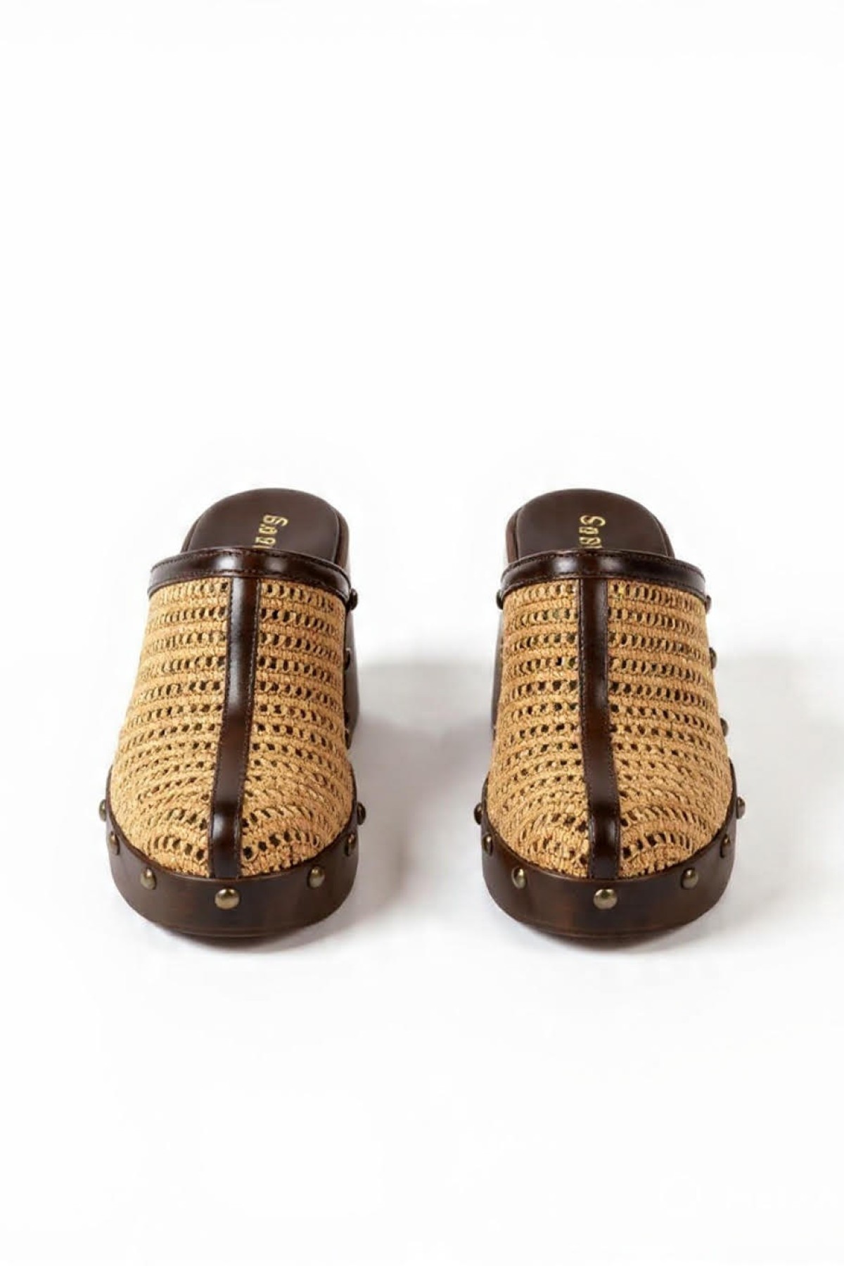 Clogs, με συνδυασμό δέρματος και raffia υψηλής ποιότητας