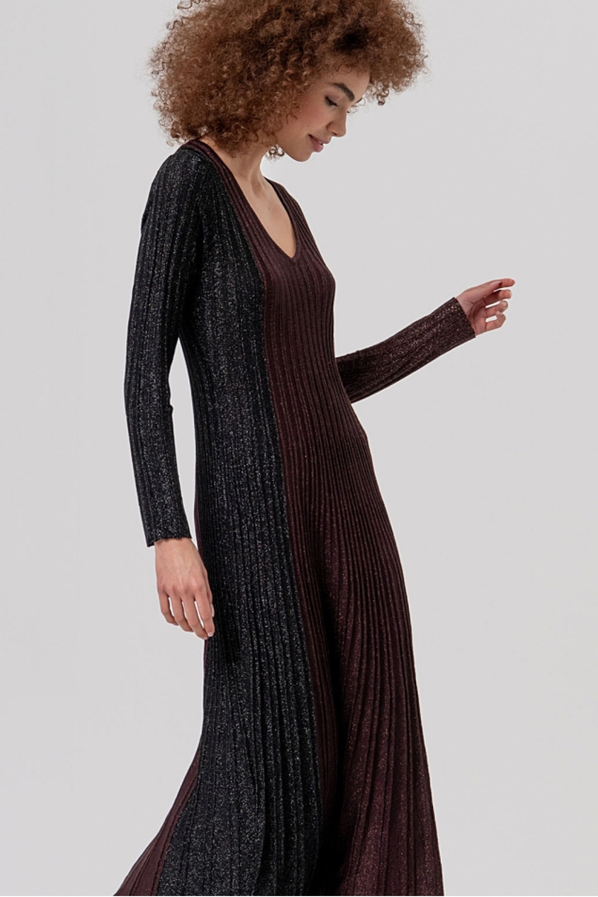 Impressive midi knitted dress - lurex