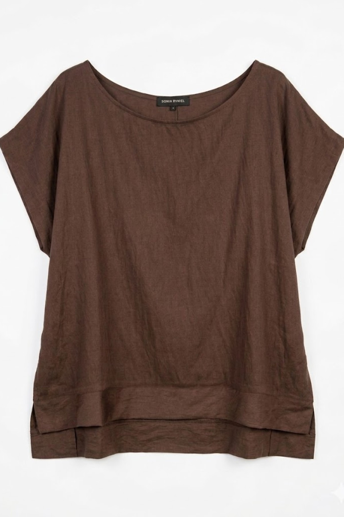 Oversized  μπλουζα, 95% cotton 5% elastane. Για ολοκληρωμένο look συνδύασε το με το παντελόνι από την ίδια συλλογή.