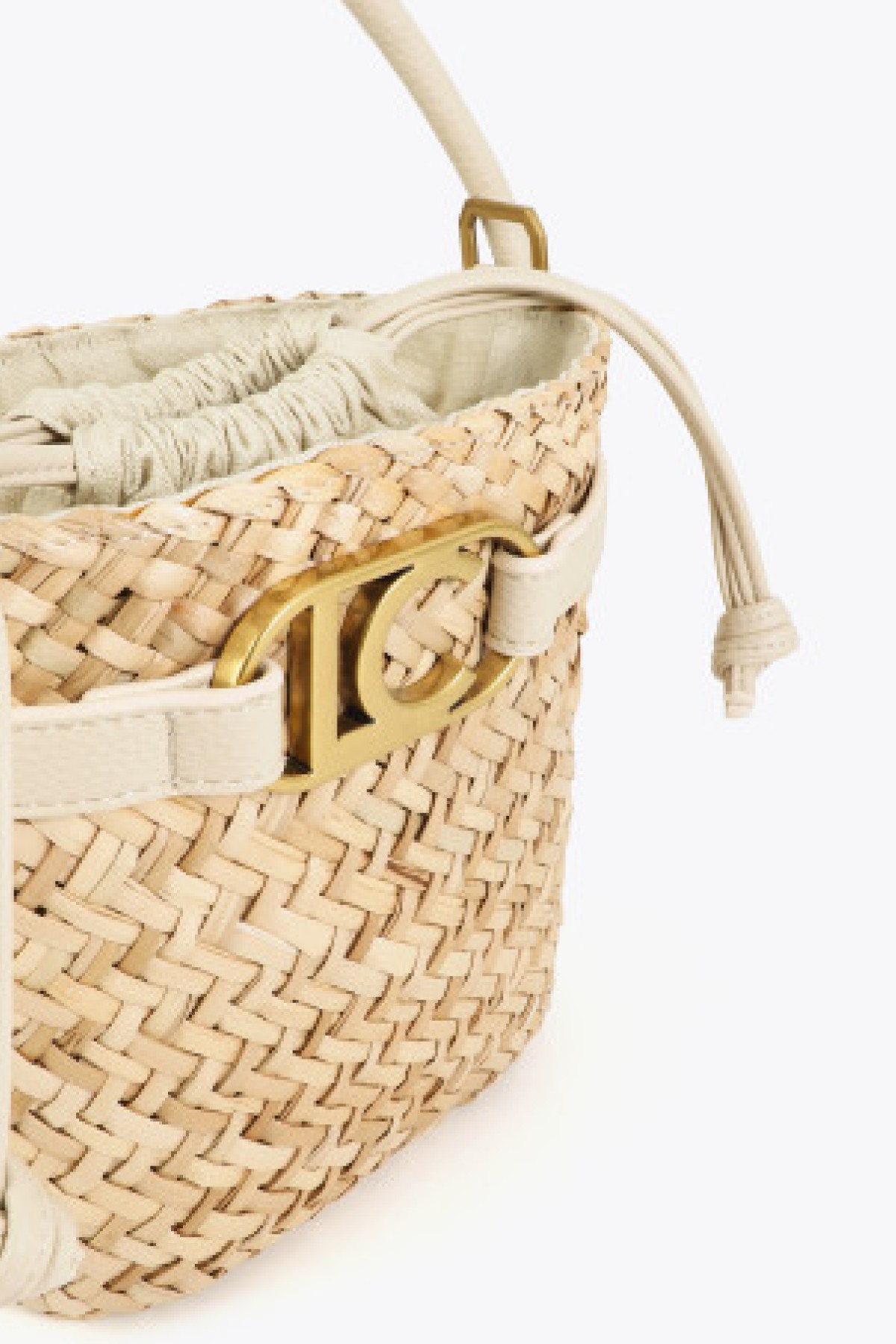 Raffia bucket bag