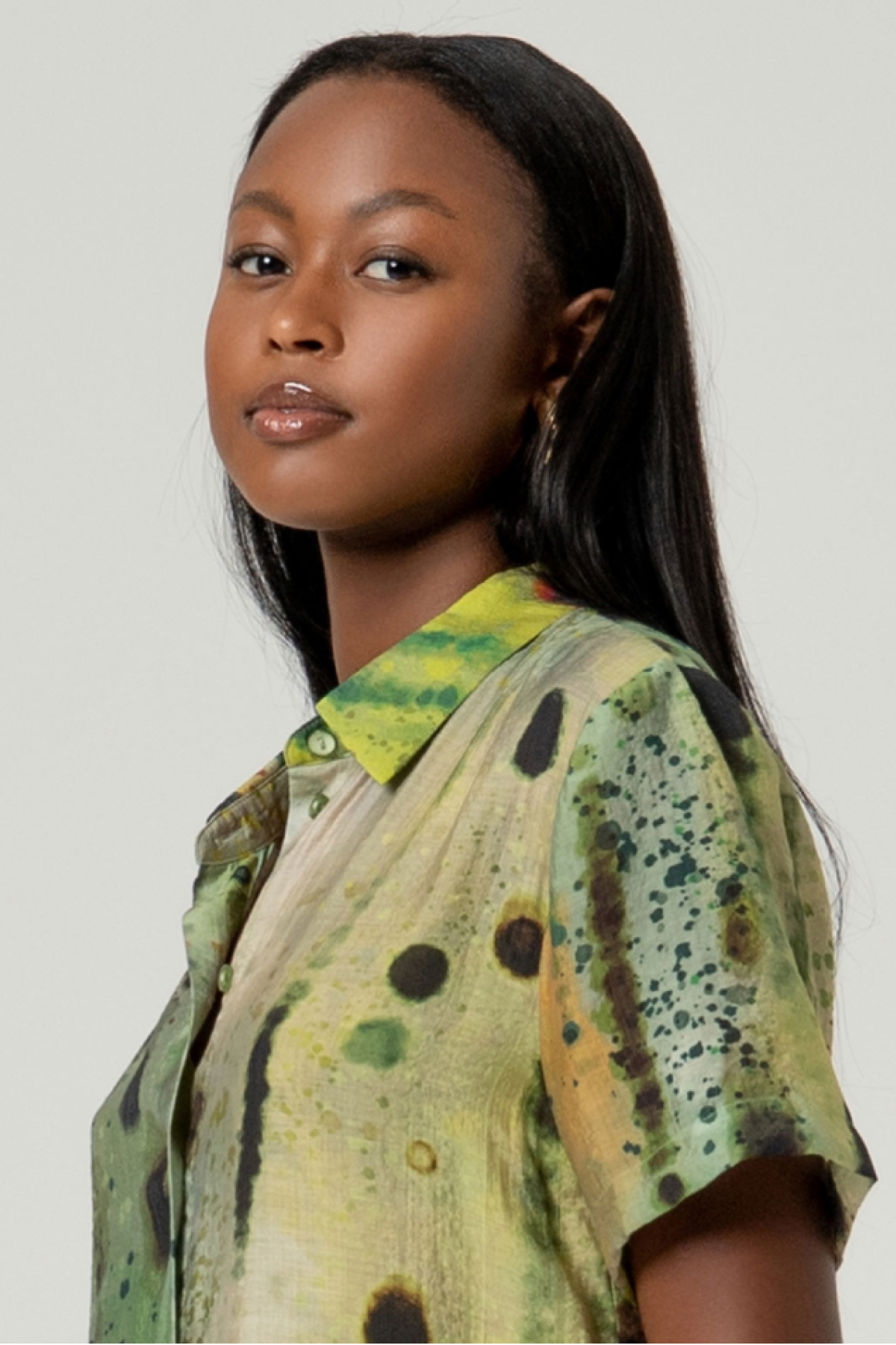 Κοντομάνικη πουκαμίσα.