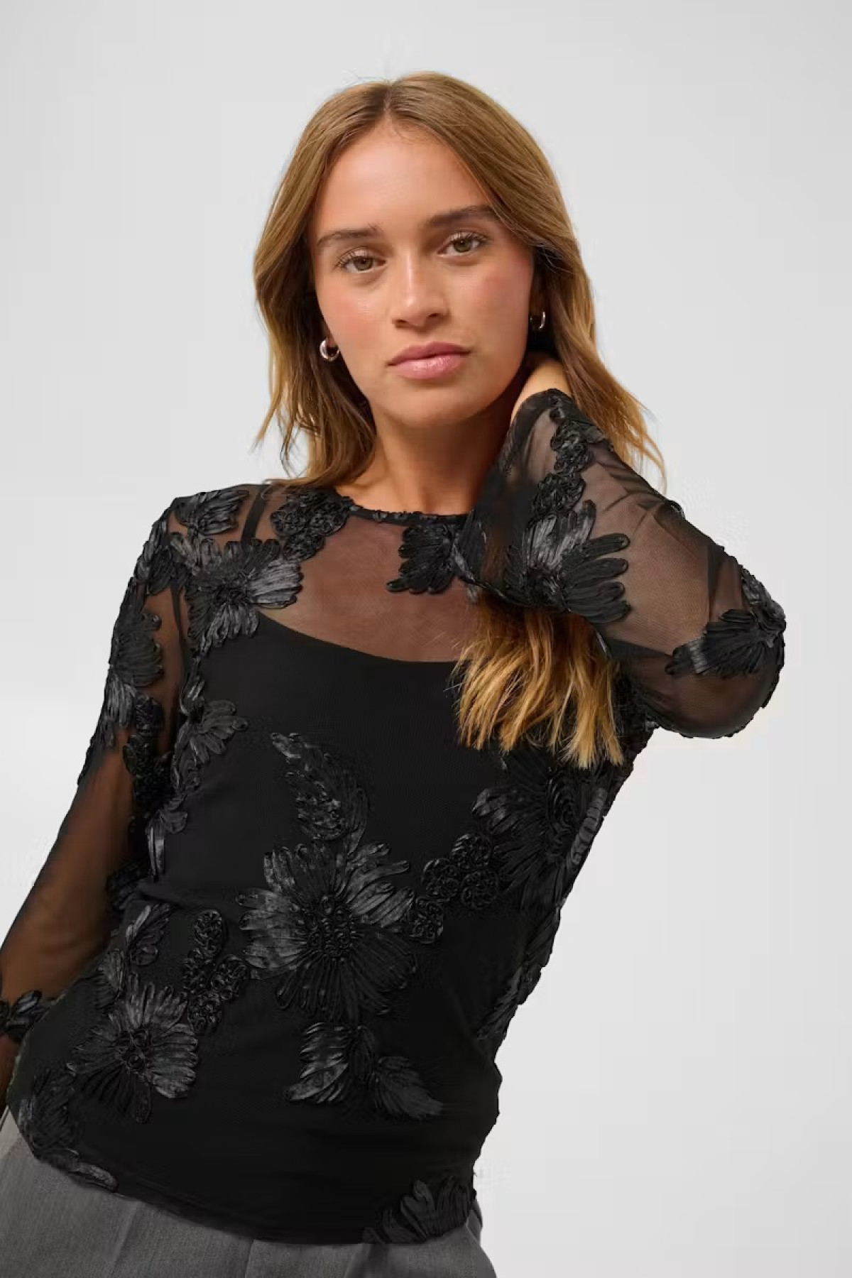 Sheer top with 3D floral appliqué - Black
