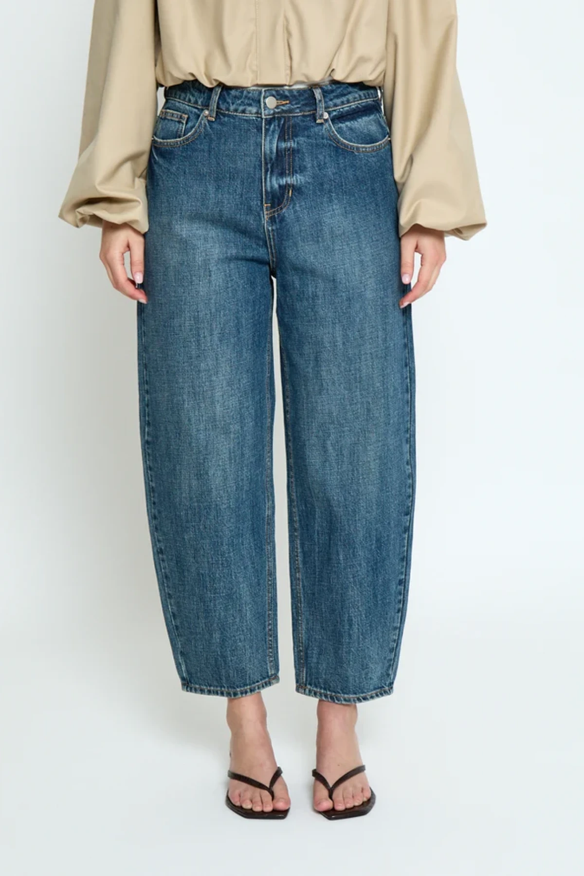 Barrel Jeans.