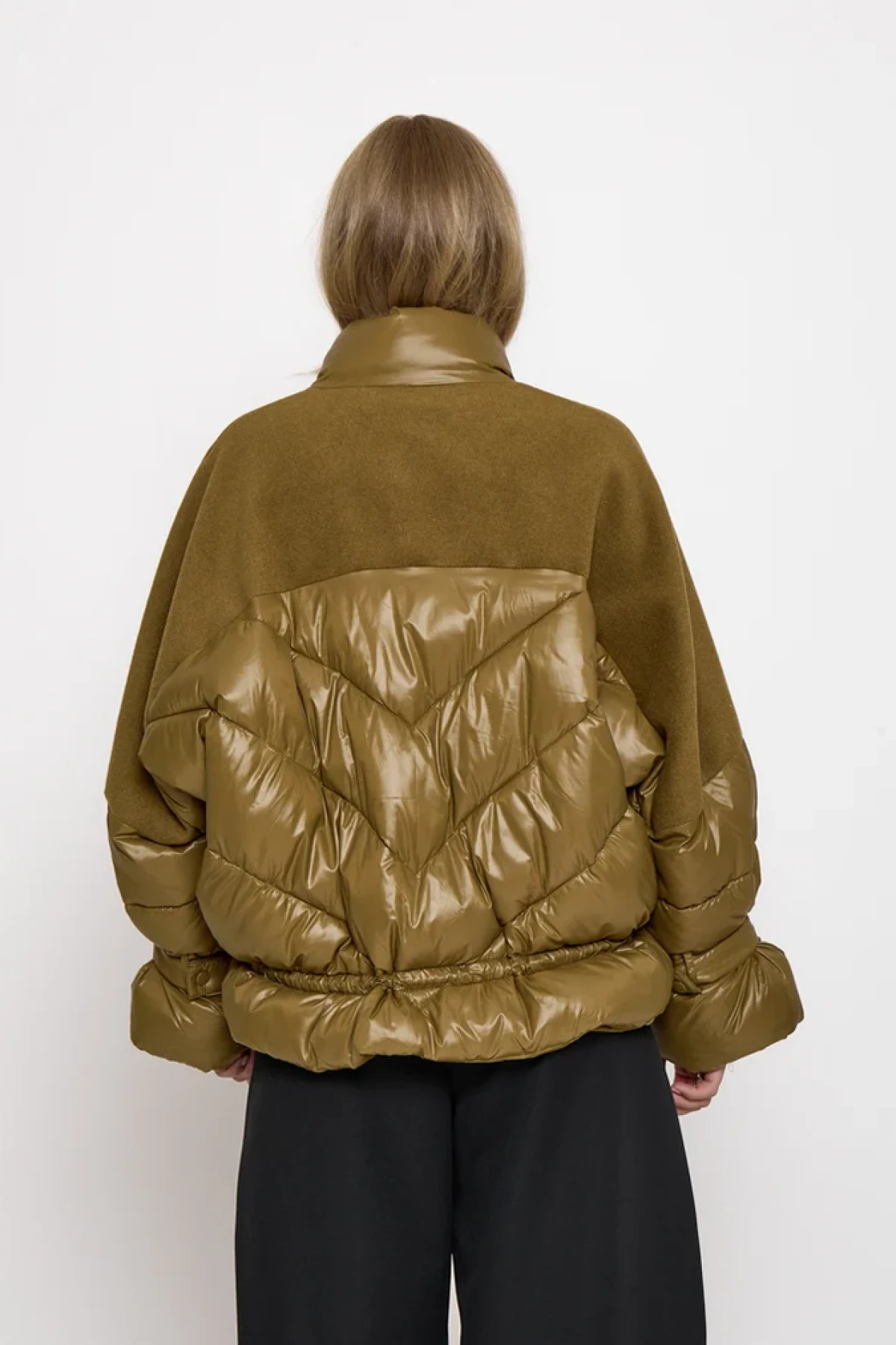 Oversized cropped puffer jacket