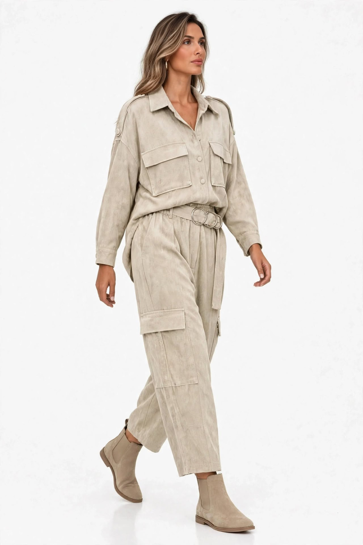 Παντελόνι cargo από μαλακό, suede-effect ύφασμα.