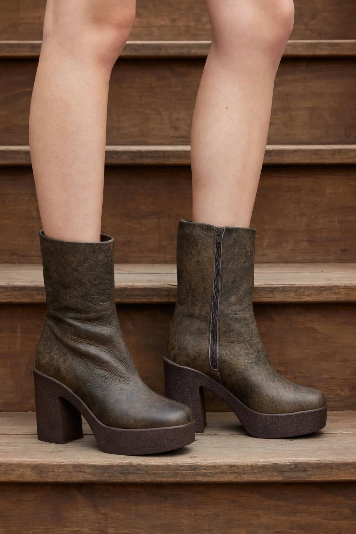 Anatomic leather ankle boots - Brown
