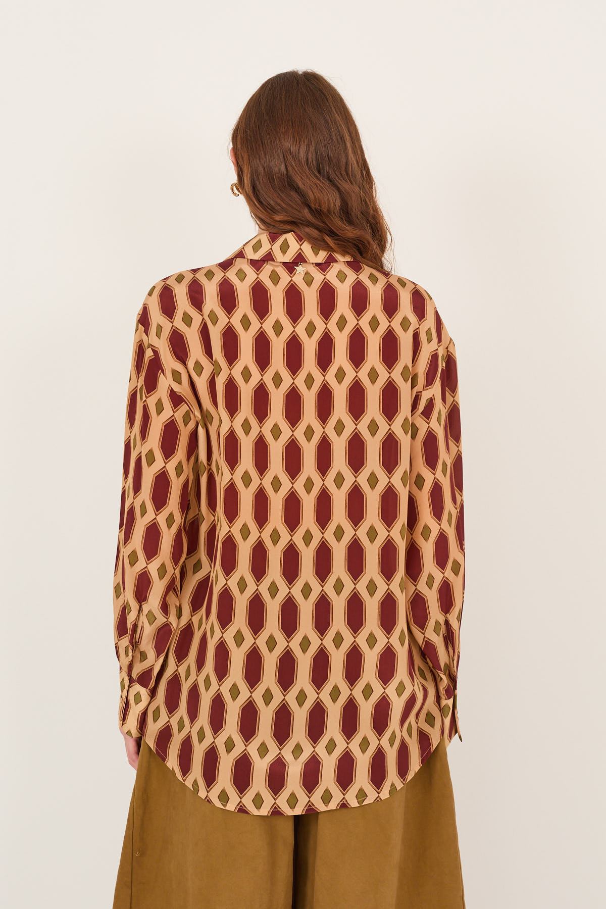 Oversized πουκάμισο με statement print