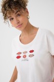 White cotton T-shirt featuring a lips print. Two colors