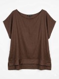 Oversized  μπλουζα, 95% cotton 5% elastane. Για ολοκληρωμένο look συνδύασε το με το παντελόνι από την ίδια συλλογή.