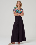 Βαμβακερή παντελόνα, συνδύασε την και με το τοπ από την ίδια συλλογή