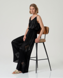 Παντελόνα με ελαστική μέση, συνδύασε την και με το τοπ από την ίδια συλλογή