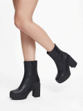 Anatomic leather ankle boots - Black
